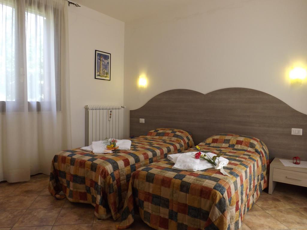 מסה מרטאנה B&B Il Pizzagiallo חדר תמונה