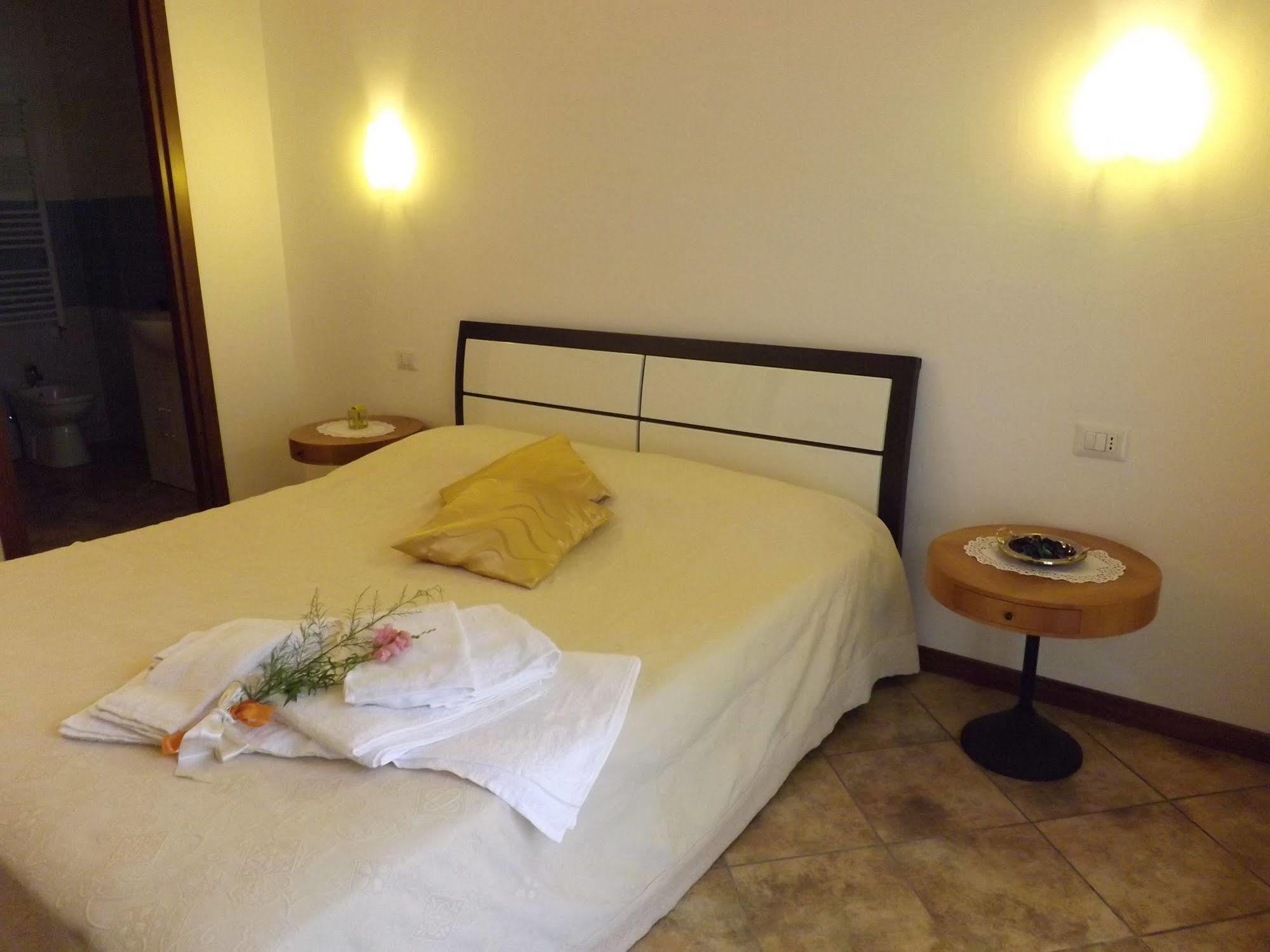 מסה מרטאנה B&B Il Pizzagiallo מראה חיצוני תמונה